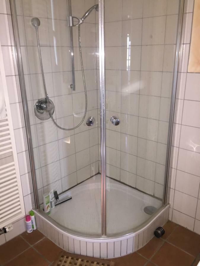 Messezimmer Naehe Zentrum Köln Exteriör bild